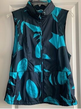 Size 12 Lululemon pack it running vest